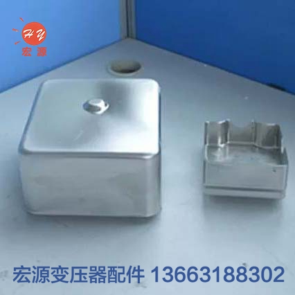 變壓(ya)器導電(diàn)杆防雨(yu)罩  